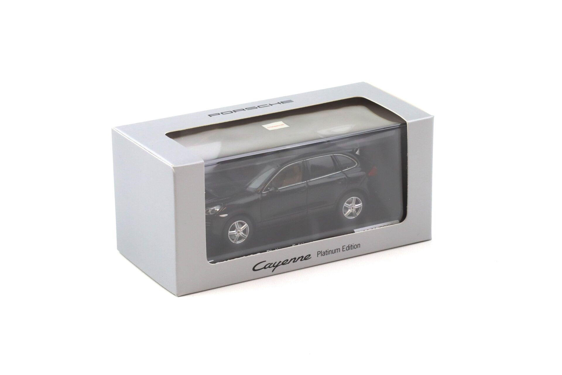 1:43 Minichamps Porsche Cayenne Platinum Edition 2013 black WAP DEALER
