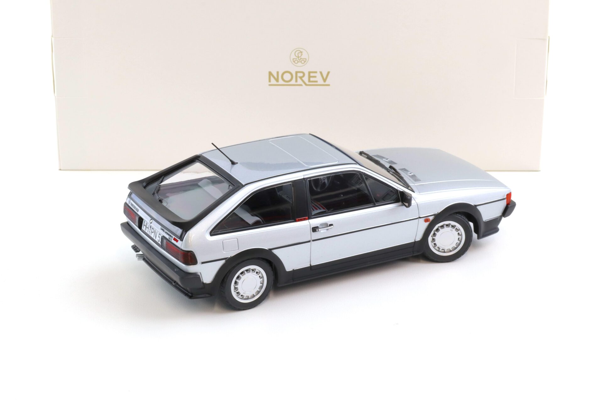1:18 Norev VW Scirocco 2 GTX 16V 1988 Flash silver