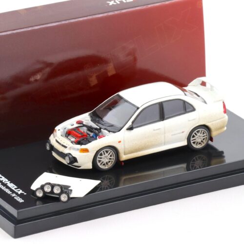 1:64 Motorhelix Mitsubishi Lancer Evolution IV GSR Muddy Version with Rally light