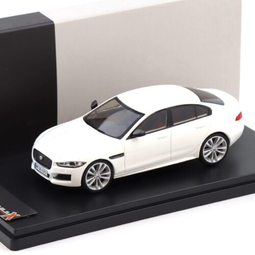1:43 PremiumX Jaguar XE R-Sport Limousine 2015 white
