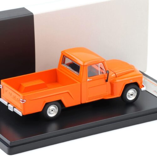 1:43 PremiumX Ford F-75 Pick-Up 1980 orange