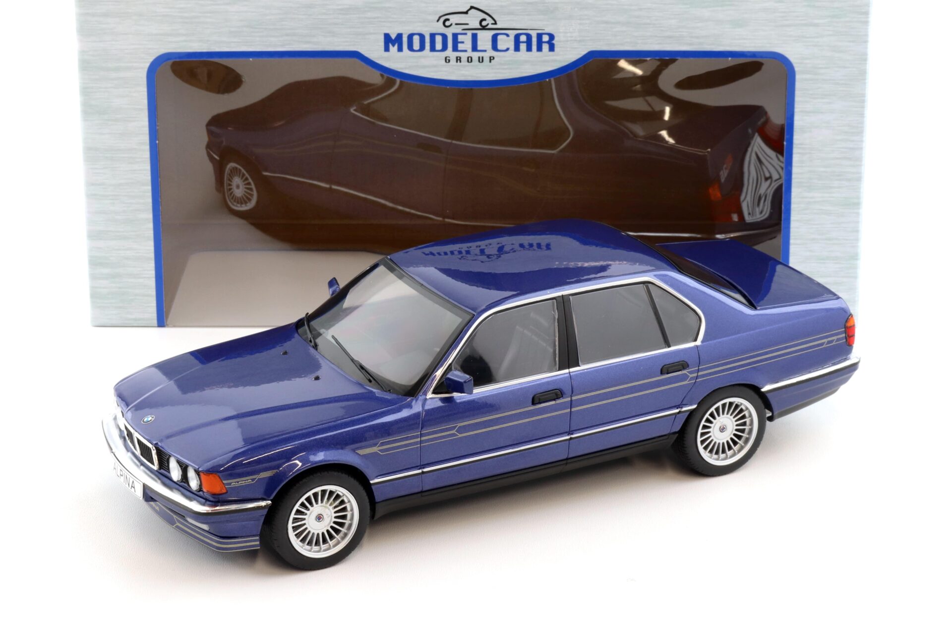 1:18 MCG BMW E32 Alpina B11 3.5 Limousine metallic blue 1992