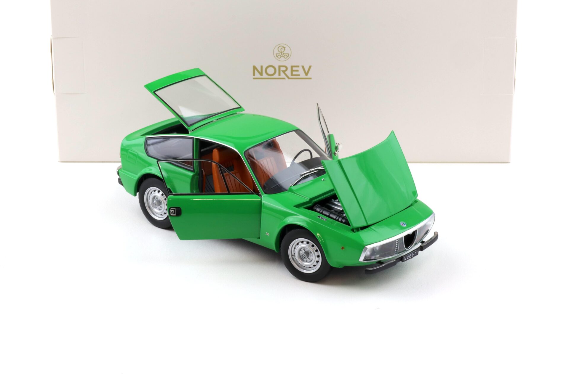 1:18 Norev Alfa Romeo Junior Zagato 1969 verde green - Limited 1000 pcs.