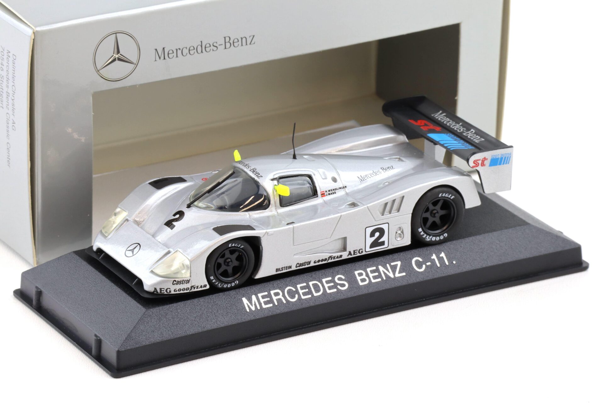 ID 108213 orig.jpg 1:43 Minichamps Max Models Sauber Mercedes C11 Wendlinger/ Mass #2 DEALER VERSION