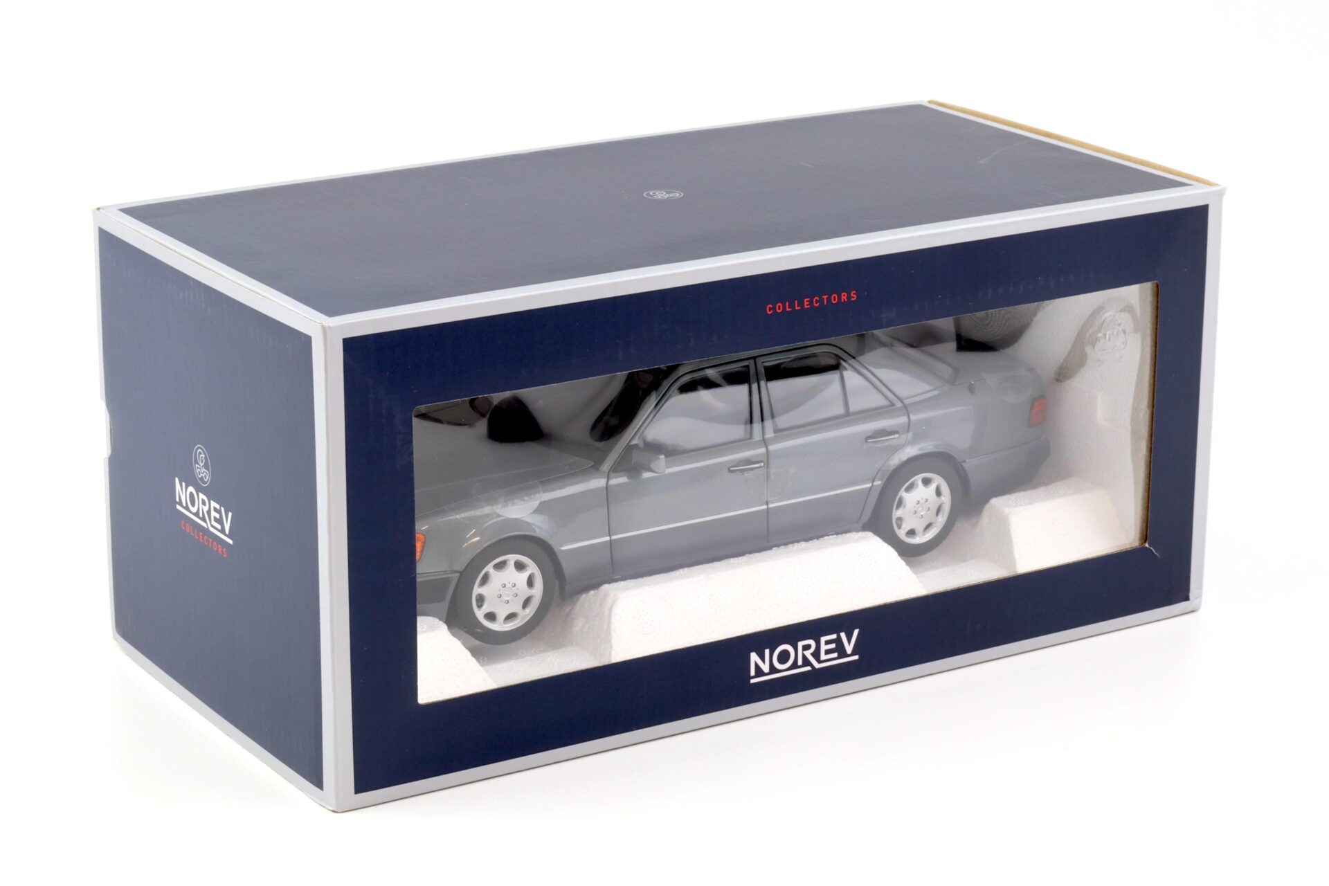 1:18 Norev Mercedes 500 E W124 5.0 V8 Limousine 1990 pearl grey metallic