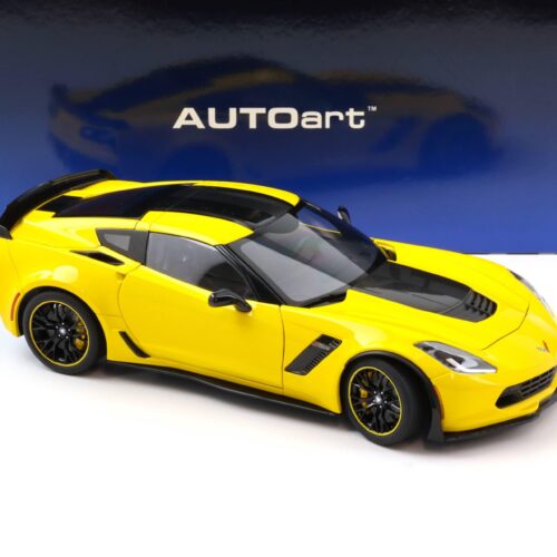 1:18 AUTOart Chevrolet Corvette C7 Z06 C7R Edition Corvette Racing yellow 71260