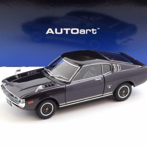 1:18 AUTOart Toyota Celica Liftback 2000 GT (RA25) 1973 dark purple metallic