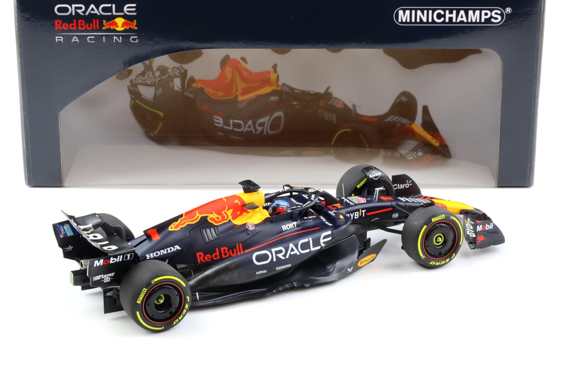 1:18 Minichamps F1 Oracle Red Bull Racing RB20 Max Verstappen Las Vegas 2024 World Champ