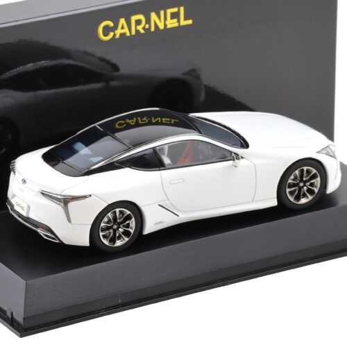 1:43 CAR-NEL by Kyosho Lexus LC500h L Package (GWZ100) 2017 white Nova