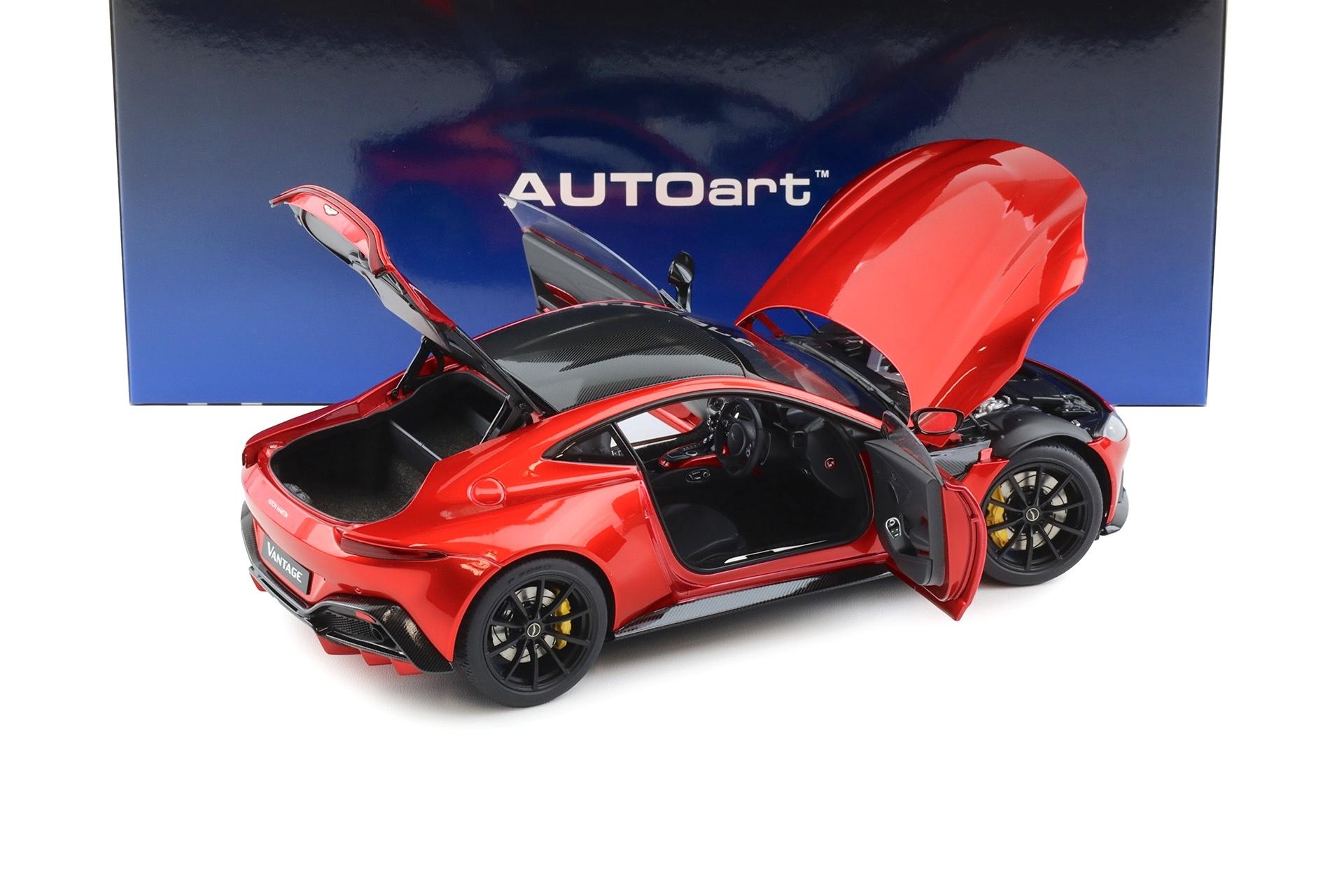 1:18 AUTOart Aston Martin Vantage 2019 Hyper red 70277