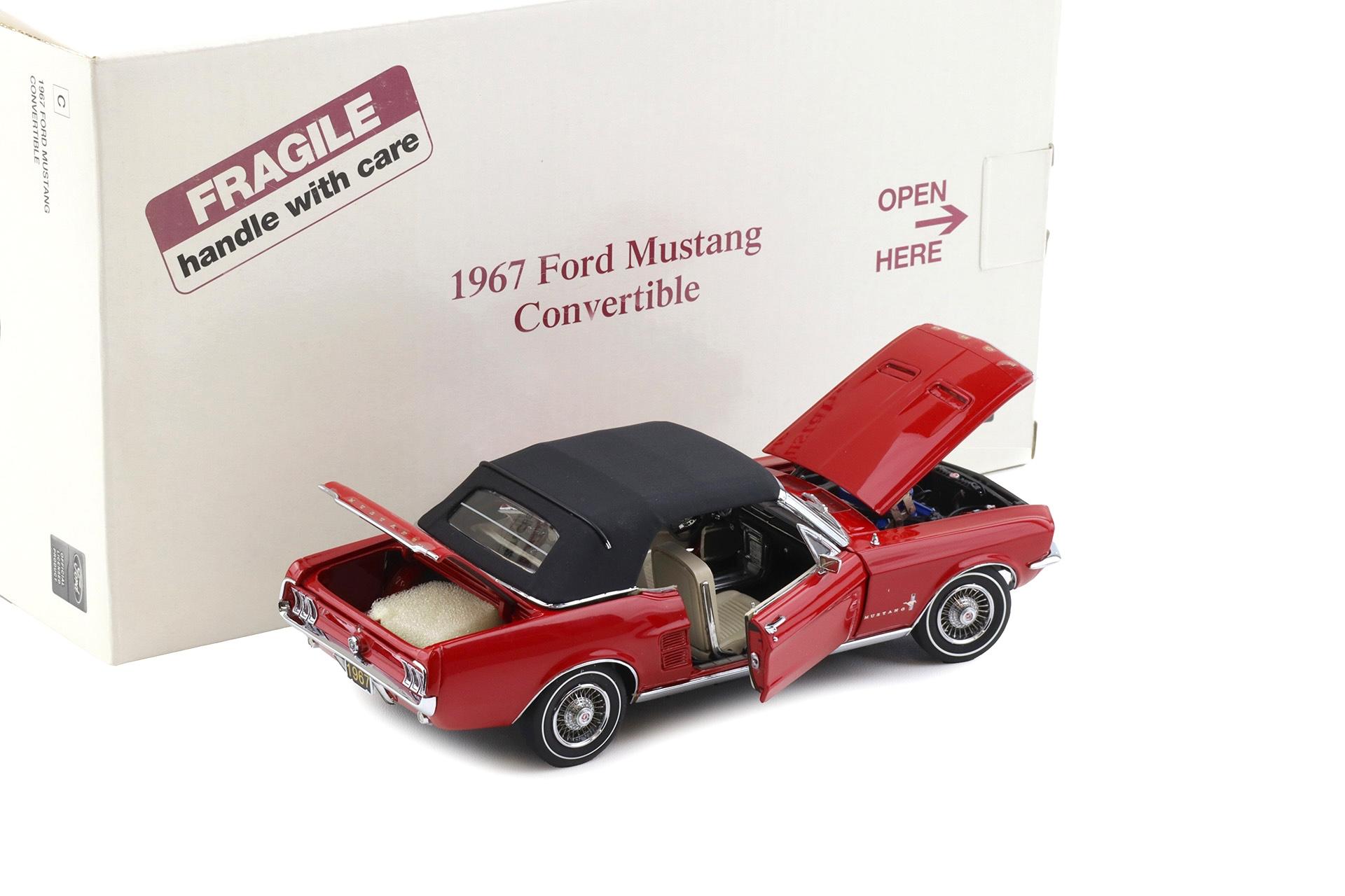 1:24 Danbury Mint 1967 Ford Mustang Convertible Candy Apple red with box