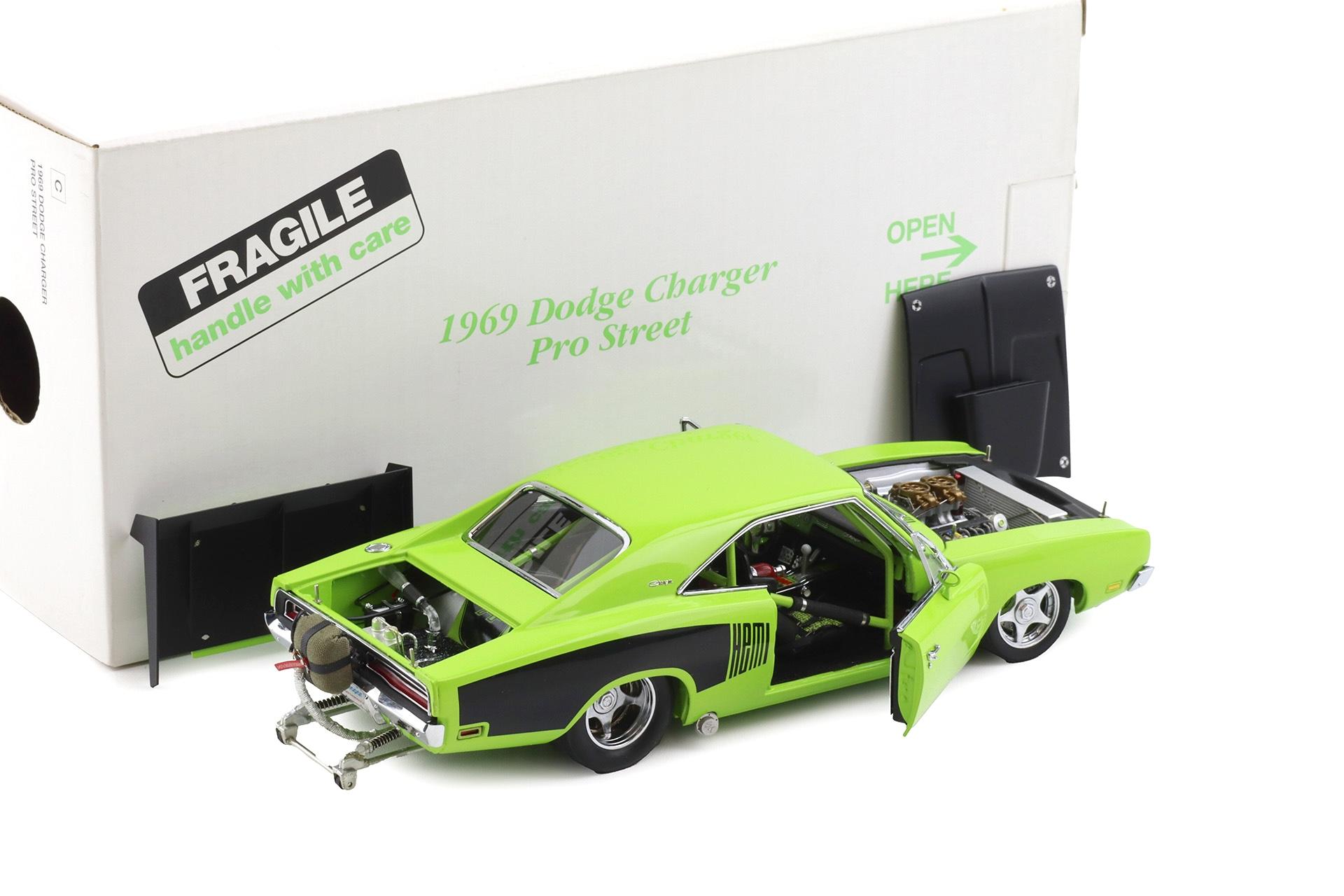 1:24 Danbury Mint 1969 Dodge Charger Pro Street Sublime green with box