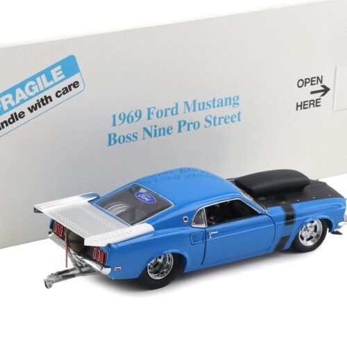 1:24 Danbury Mint 1969 Ford Mustang Boss Nine Pro Street Grabber blue with box