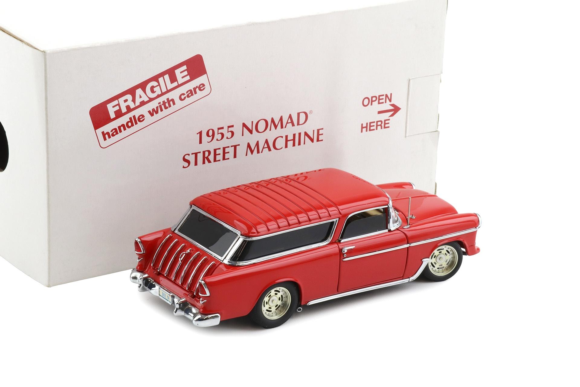 1:24 Danbury Mint 1955 Chevrolet Nomad Street Machine Torch red with box