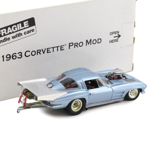 1:24 Danbury Mint 1963 Chevrolet Corvette Coupe PRO MOD silver-blue with box