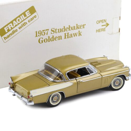 1:24 Danbury Mint 1957 Studebaker Golden Hawk Tiara gold/ white with box