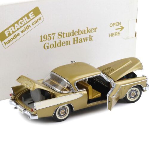 1:24 Danbury Mint 1957 Studebaker Golden Hawk Tiara gold/ white with box