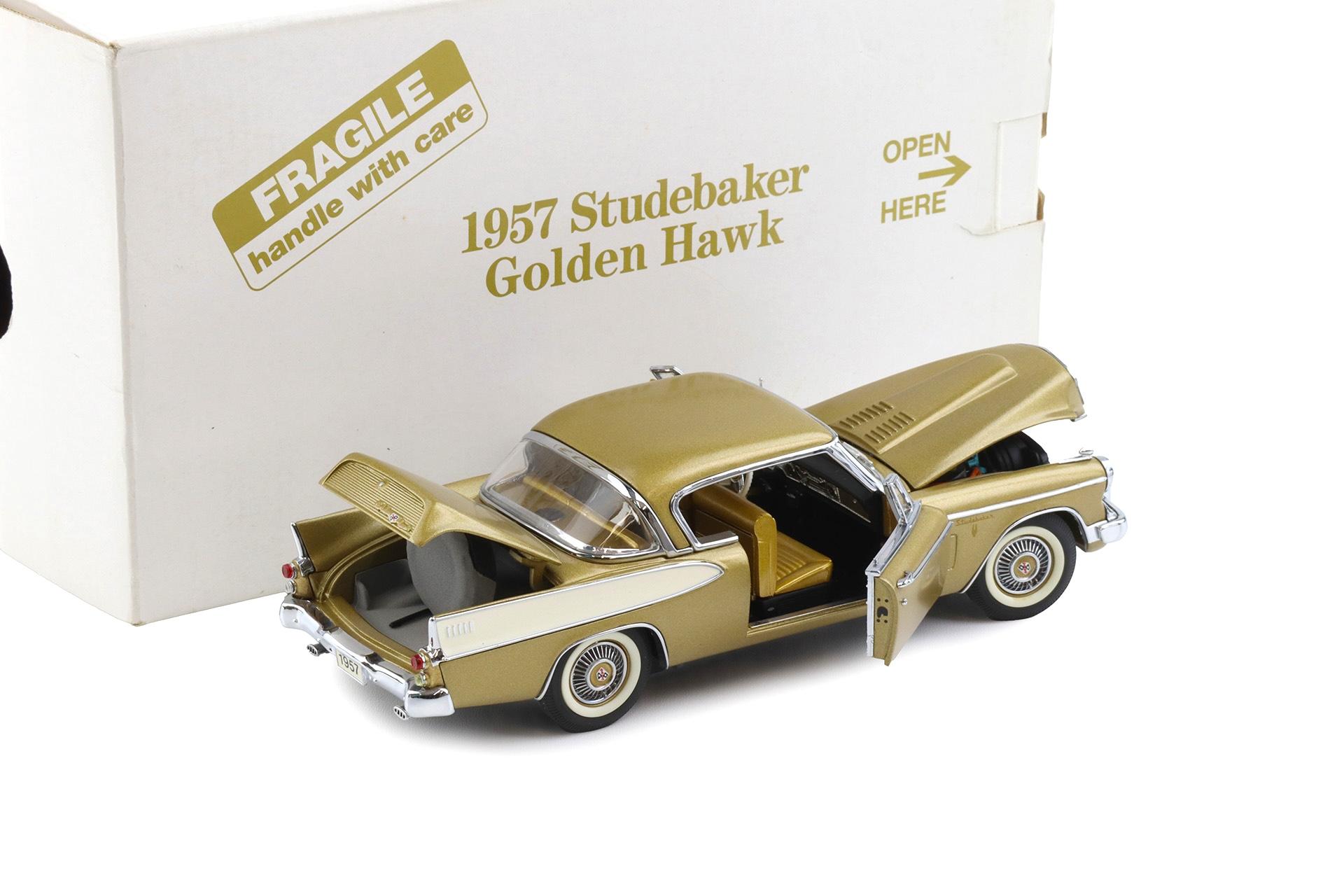 1:24 Danbury Mint 1957 Studebaker Golden Hawk Tiara gold/ white with box