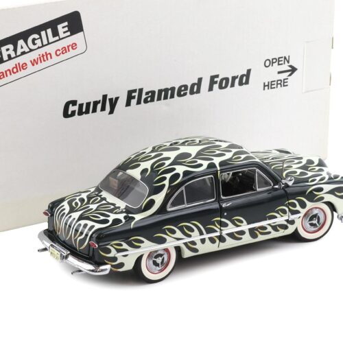 1:24 Danbury Mint 1949 Ford Custom Coupe Curly Flamed dark green with box