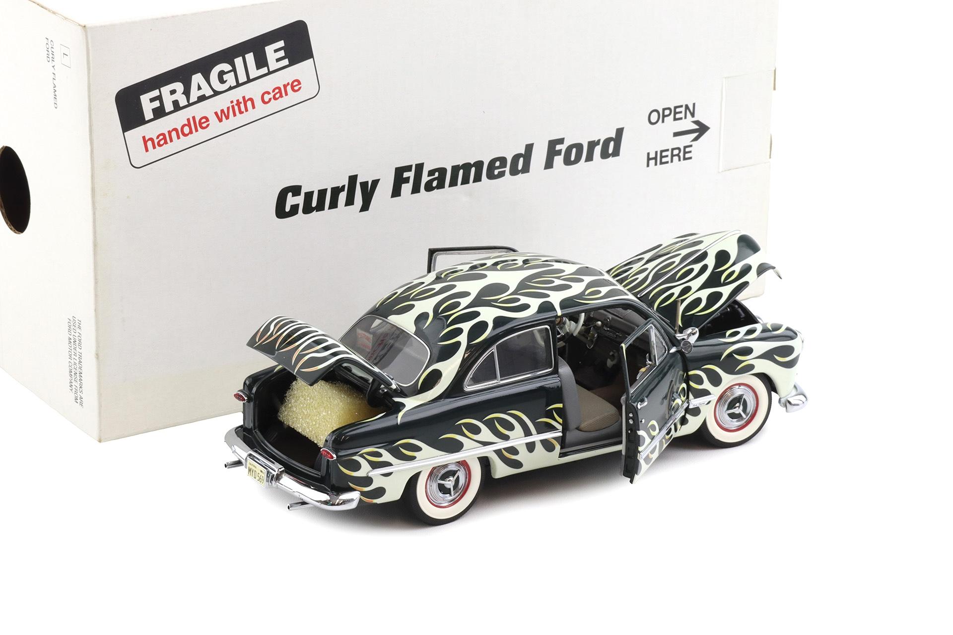 1:24 Danbury Mint 1949 Ford Custom Coupe Curly Flamed dark green with box