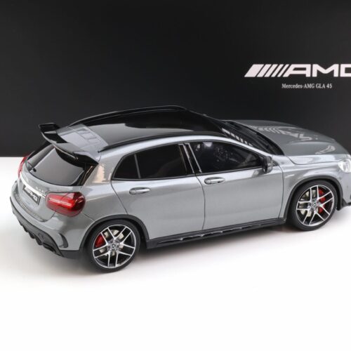1:18 GT Spirit Mercedes GLA 45 AMG X156 Mountain grey DEALER VERSION