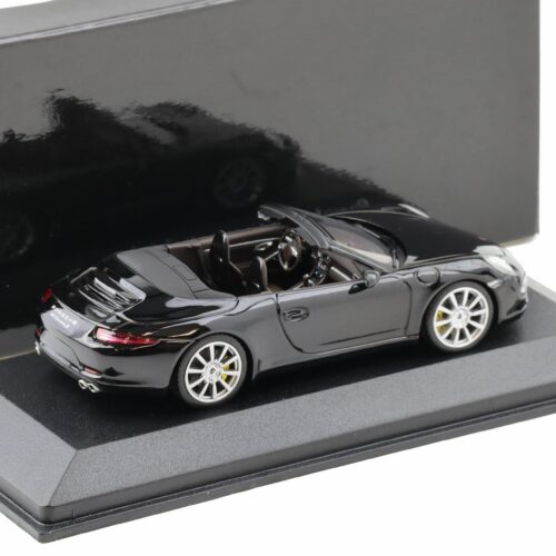 1:43 Minichamps Porsche 911 (991) Carrera S Cabriolet 2012 black