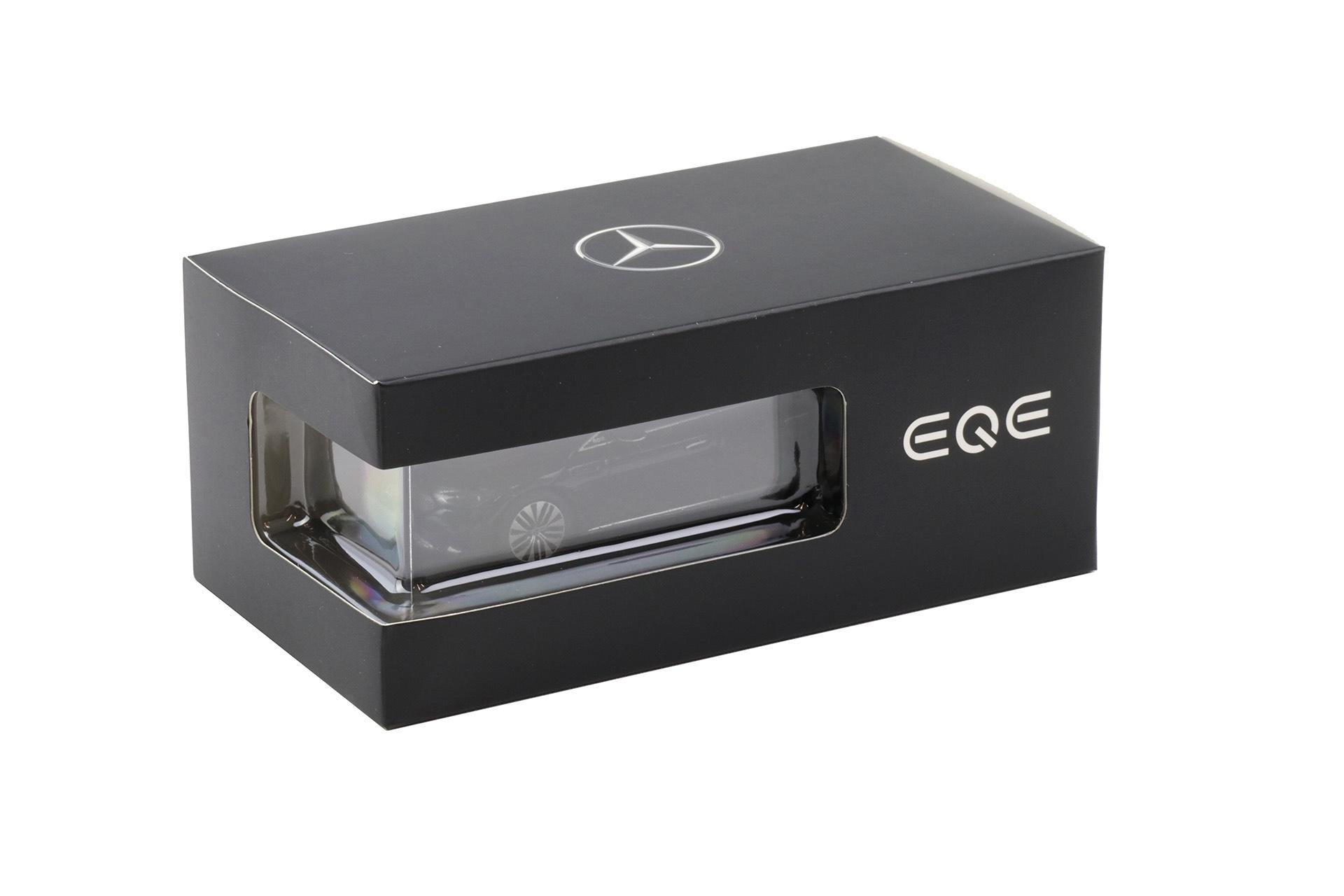 1:43 Herpa Mercedes EQE V295 Limousine Electric Art Line obsidian black DEALER VERSION