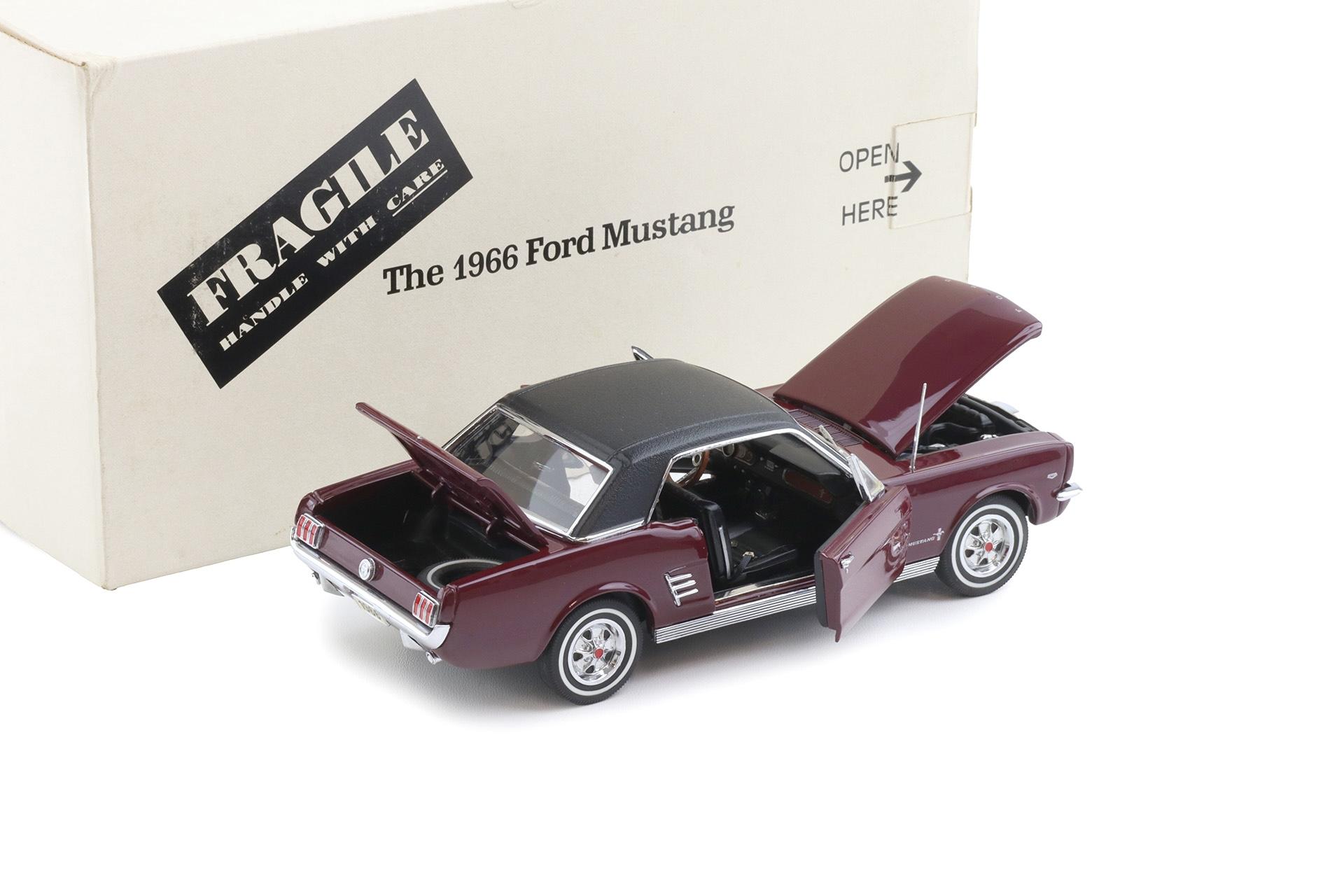 1:24 Danbury Mint 1966 Ford Mustang Coupe Vintage Burgundy/ black