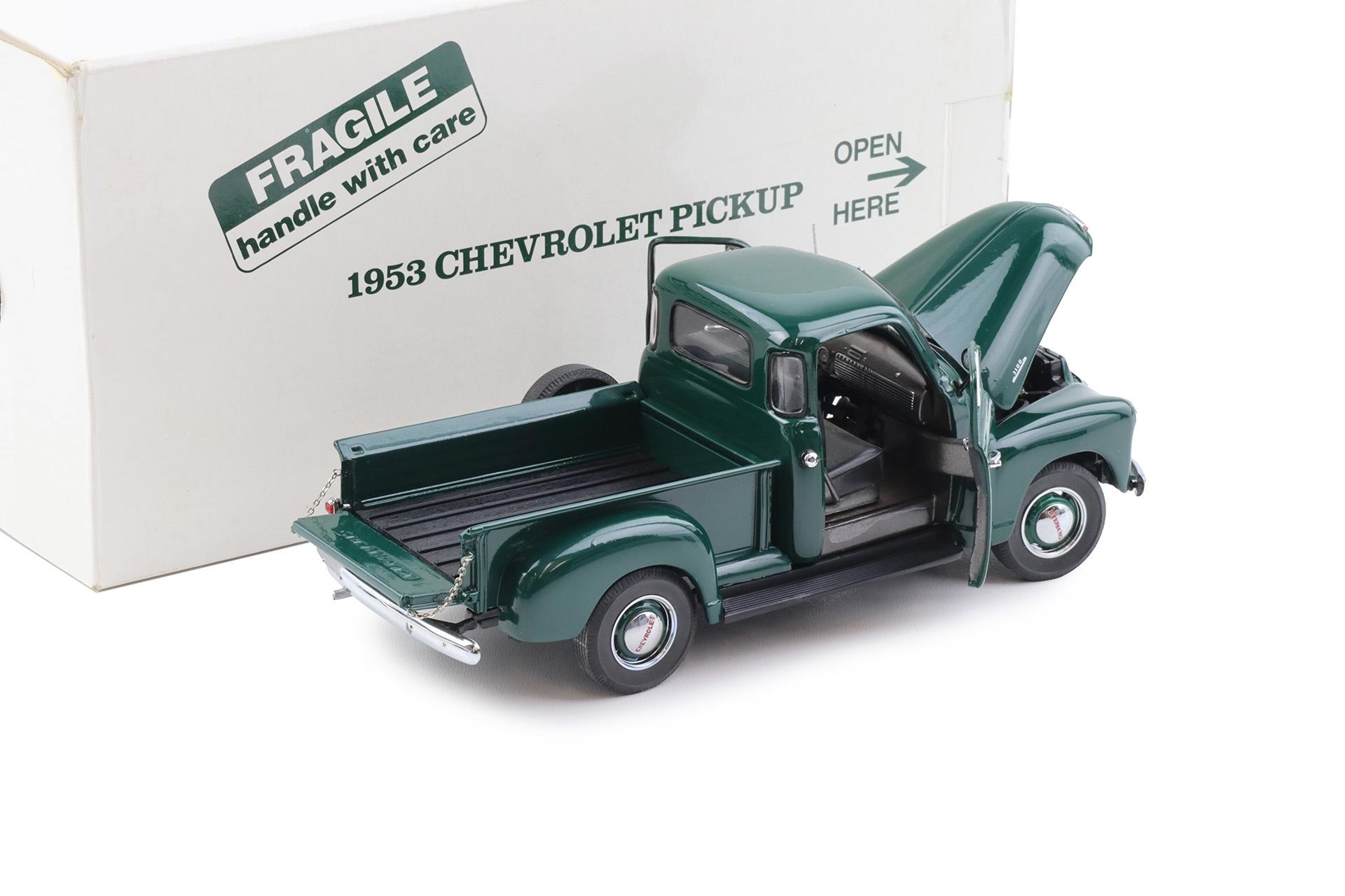 1:24 Danbury Mint 1953 Chevrolet 3100 Half-Ton Pickup Juniper green