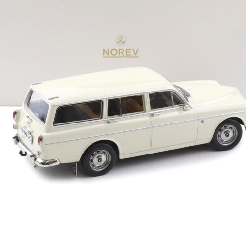 1:18 Norev Volvo Amazon Break 1968 pearl white