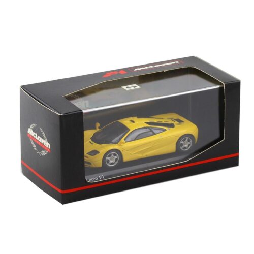 1:43 Minichamps McLaren F1 Road Car 1993 yellow
