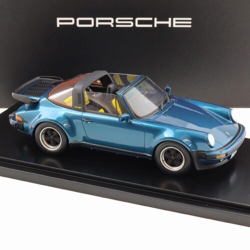 1:18 Spark Porsche 911 930 Turbo Targa Amazonas green MAP Porsche Museum