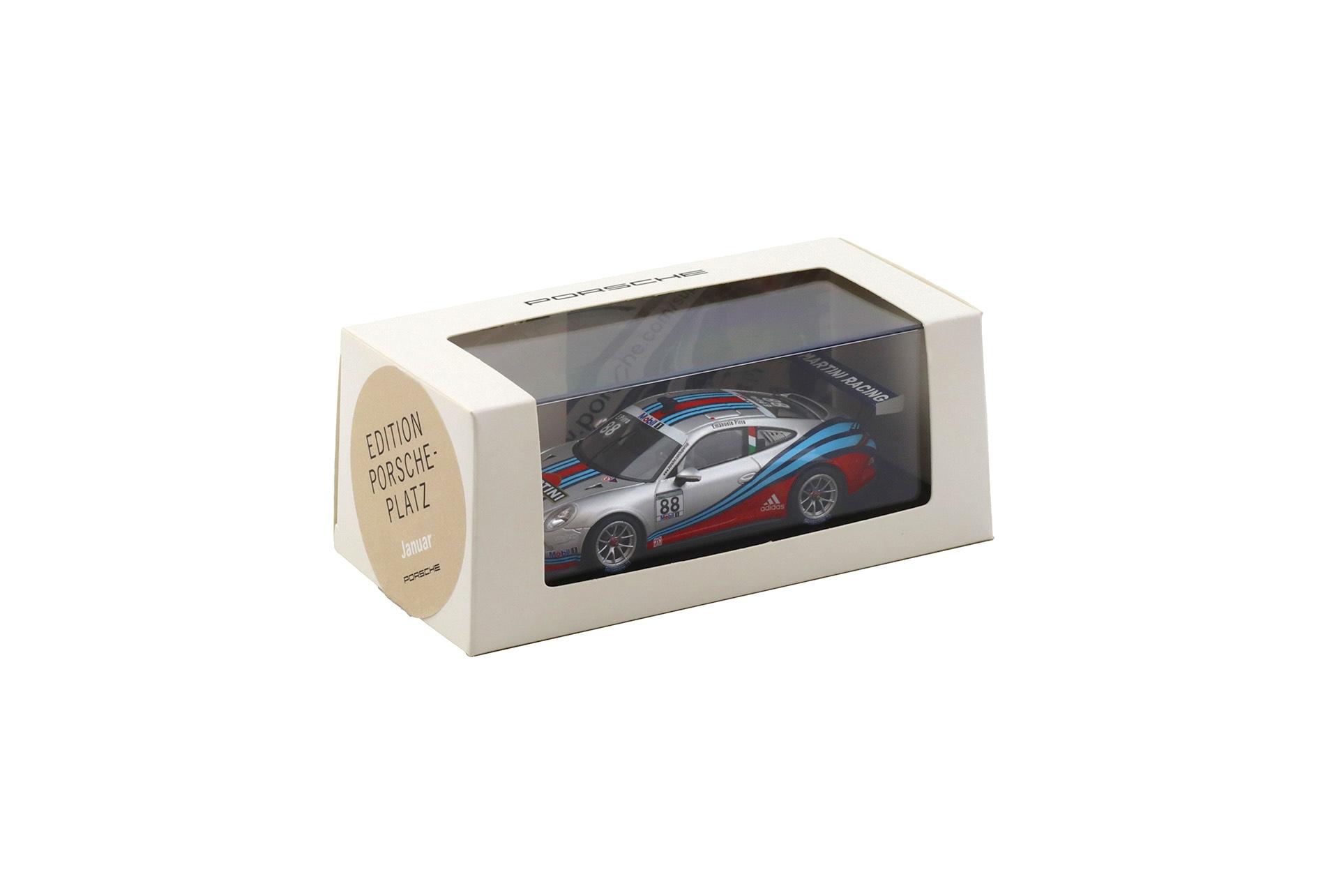 1:43 Spark Porsche 911 991 Cup VIP Martini n°88 Emanuele Pirro 2013 MAP DEALER