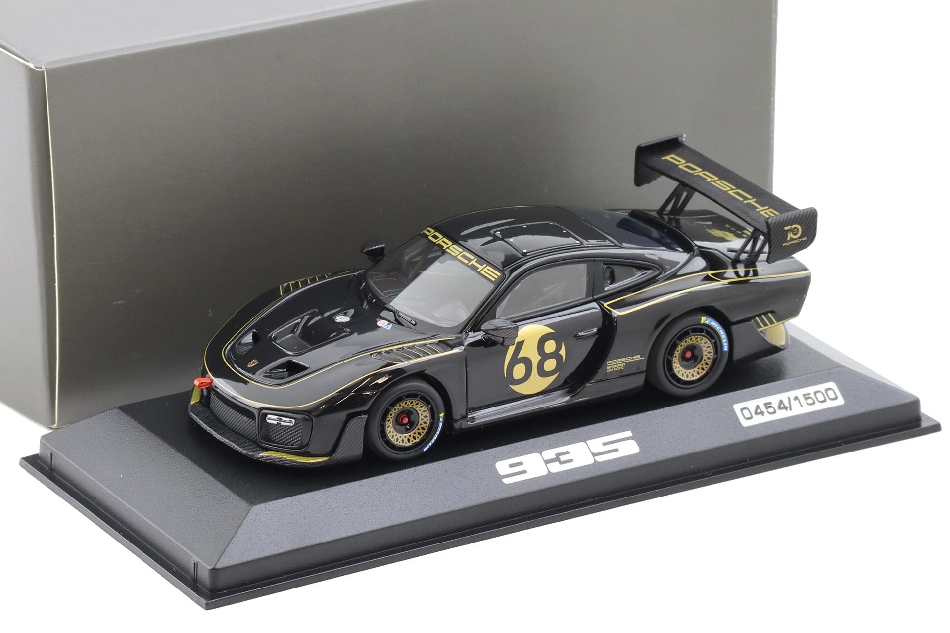 ID 112604 orig 1.jpg 1:43 Minichamps Porsche 935/19 #68 JPS Base GT2 RS 2019 Schwarz / Gold WAP DEALER
