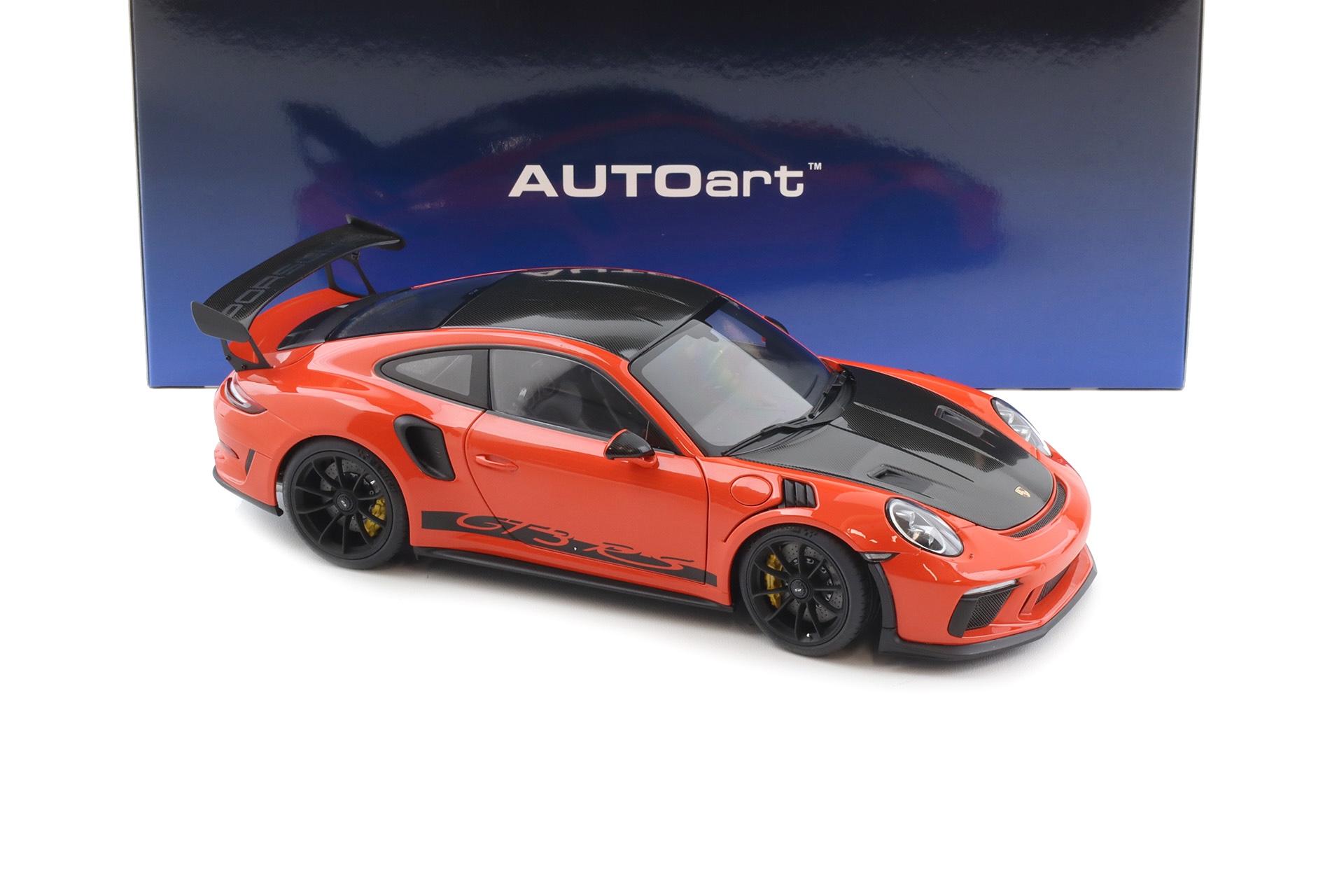 1:18 AUTOart Porsche 911 991.2 GT3 RS Weissach Package Lava orange 78177