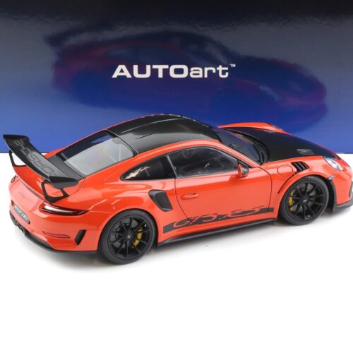 1:18 AUTOart Porsche 911 991.2 GT3 RS Weissach Package Lava orange 78177
