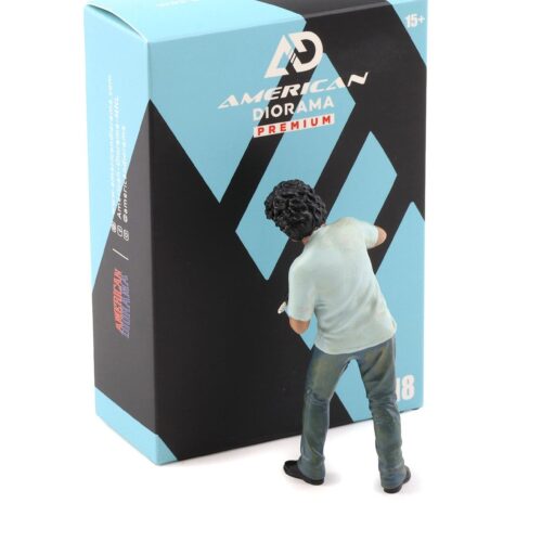 1:18 American Diorama Figur RWB Legend Akira Nakai-San mit Bohrer
