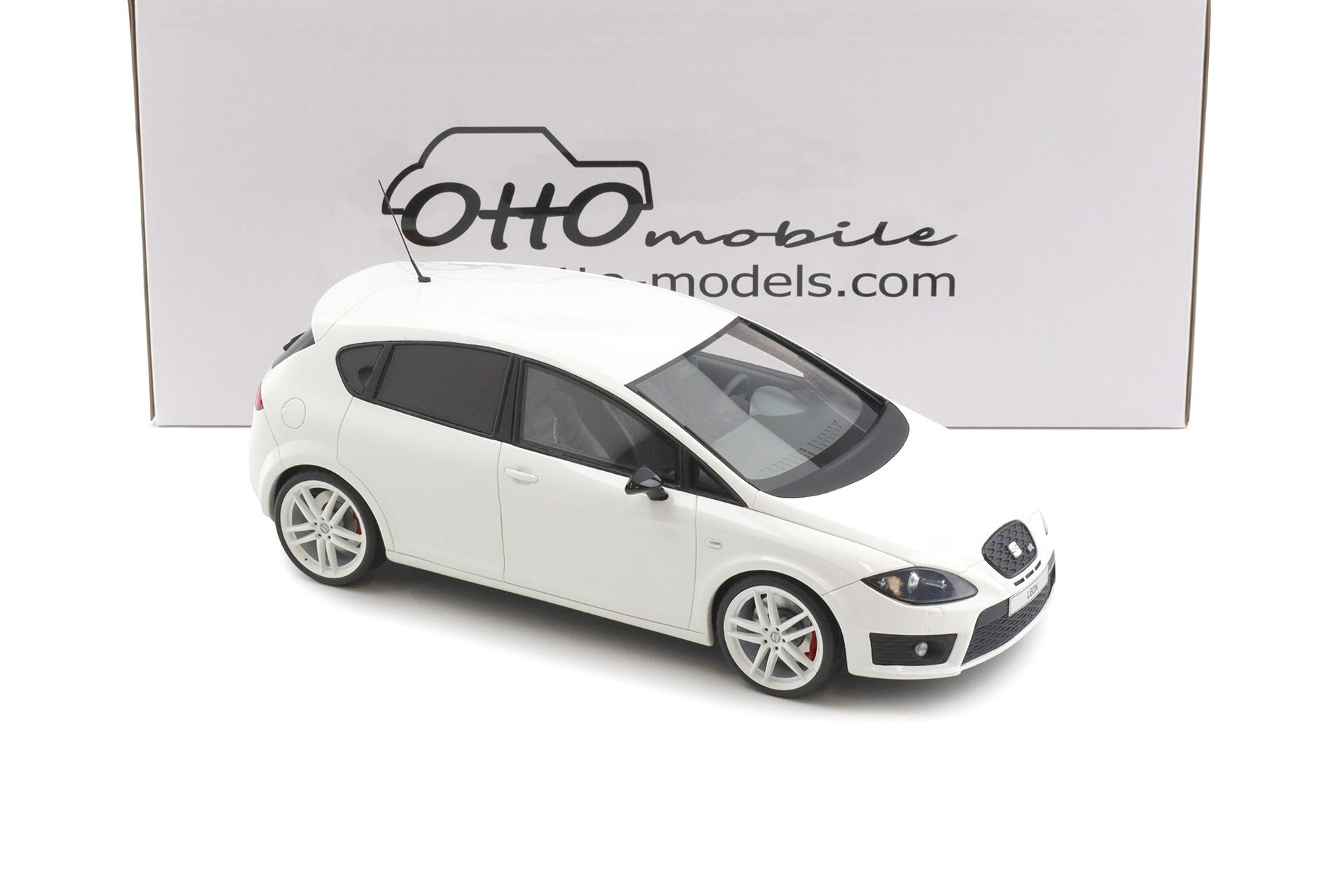 1:18 OTTO mobile OT1332 Seat Leon Cupra R MK2 Candy white 2010