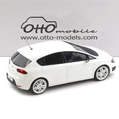 1:18 OTTO mobile OT1332 Seat Leon Cupra R MK2 Candy white 2010