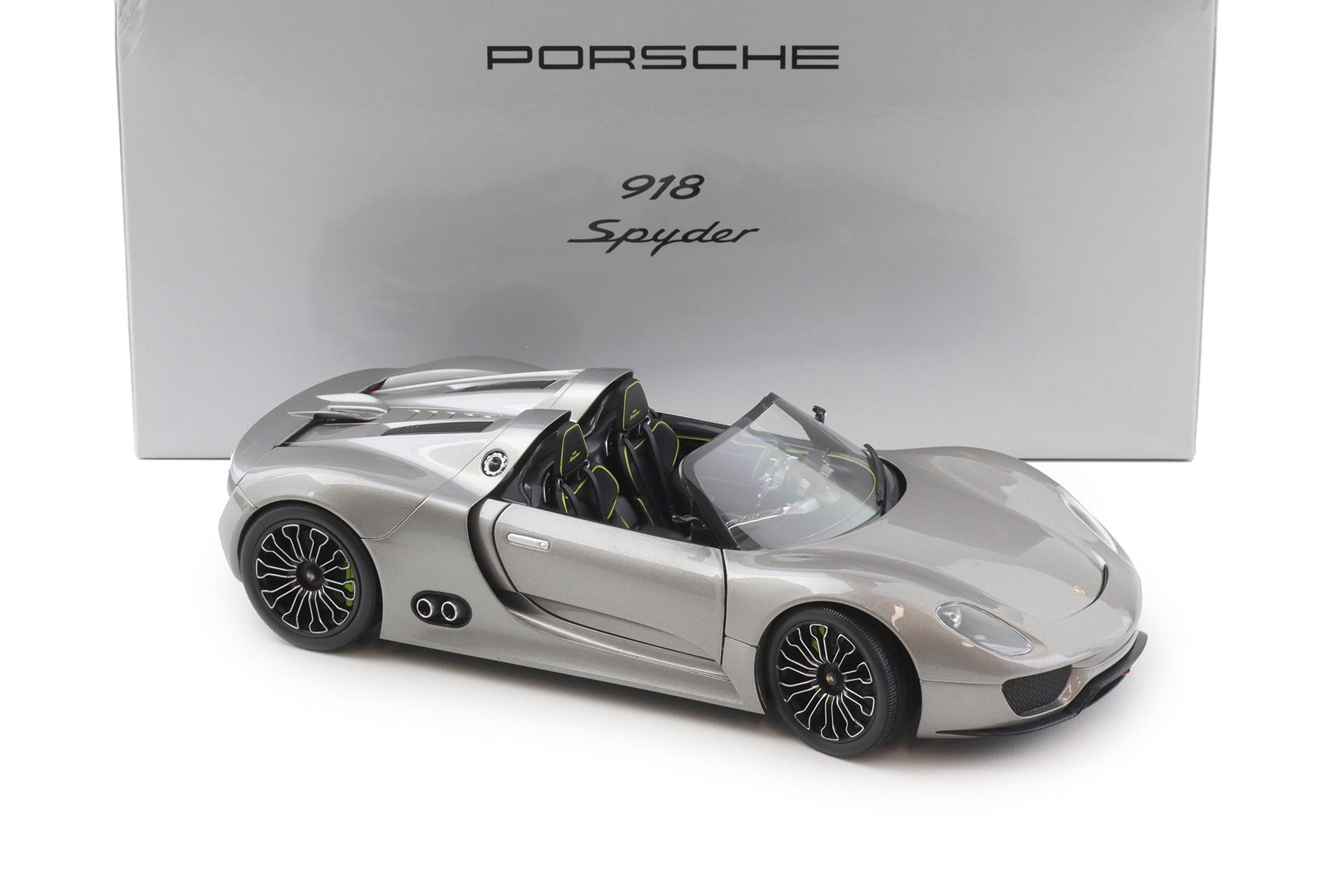 1:18 Minichamps Porsche 918 Spyder Prototype Liquid Metal WAP VERSION