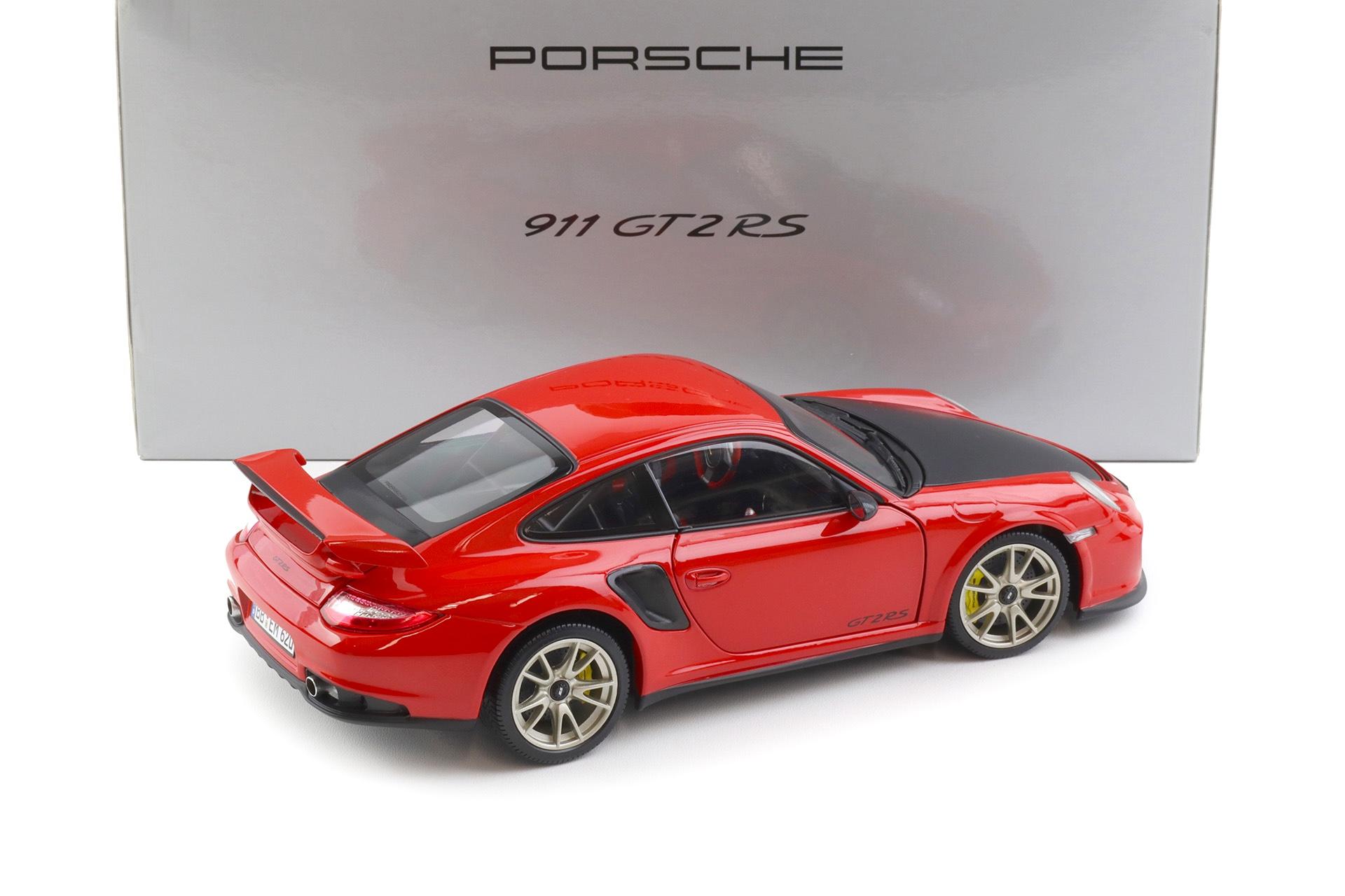 1:18 Minichamps Porsche 911 997 GT2 RS Guards red 2010 WAP DEALER