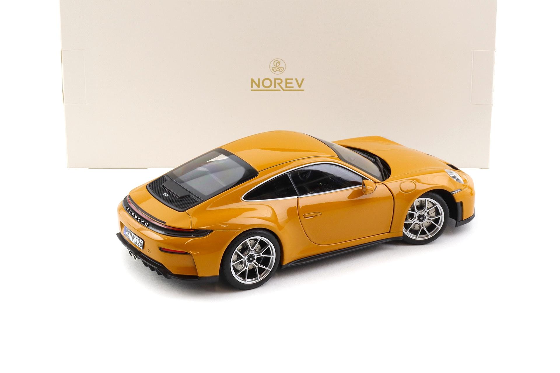 1:18 Norev Porsche 911 992.2 GT3 Touring Package Bahama yellow 2025 - Limited 300 pcs.