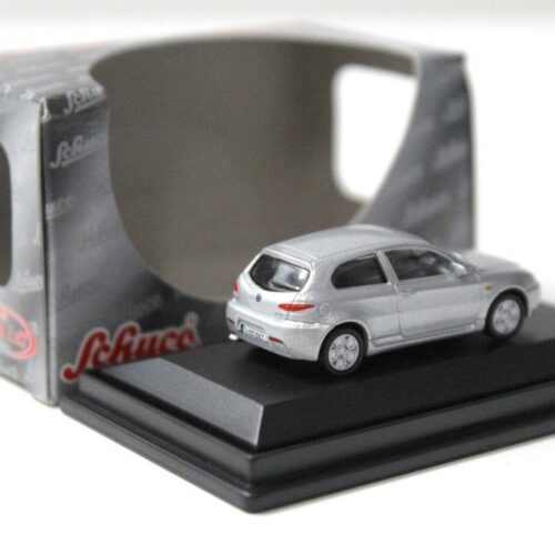 1:87 Schuco Alfa Romeo 147 GTA silver