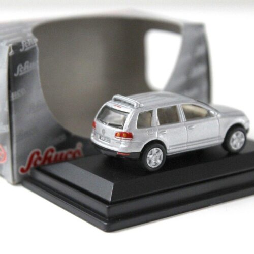 1:87 Schuco VW Touareg silver