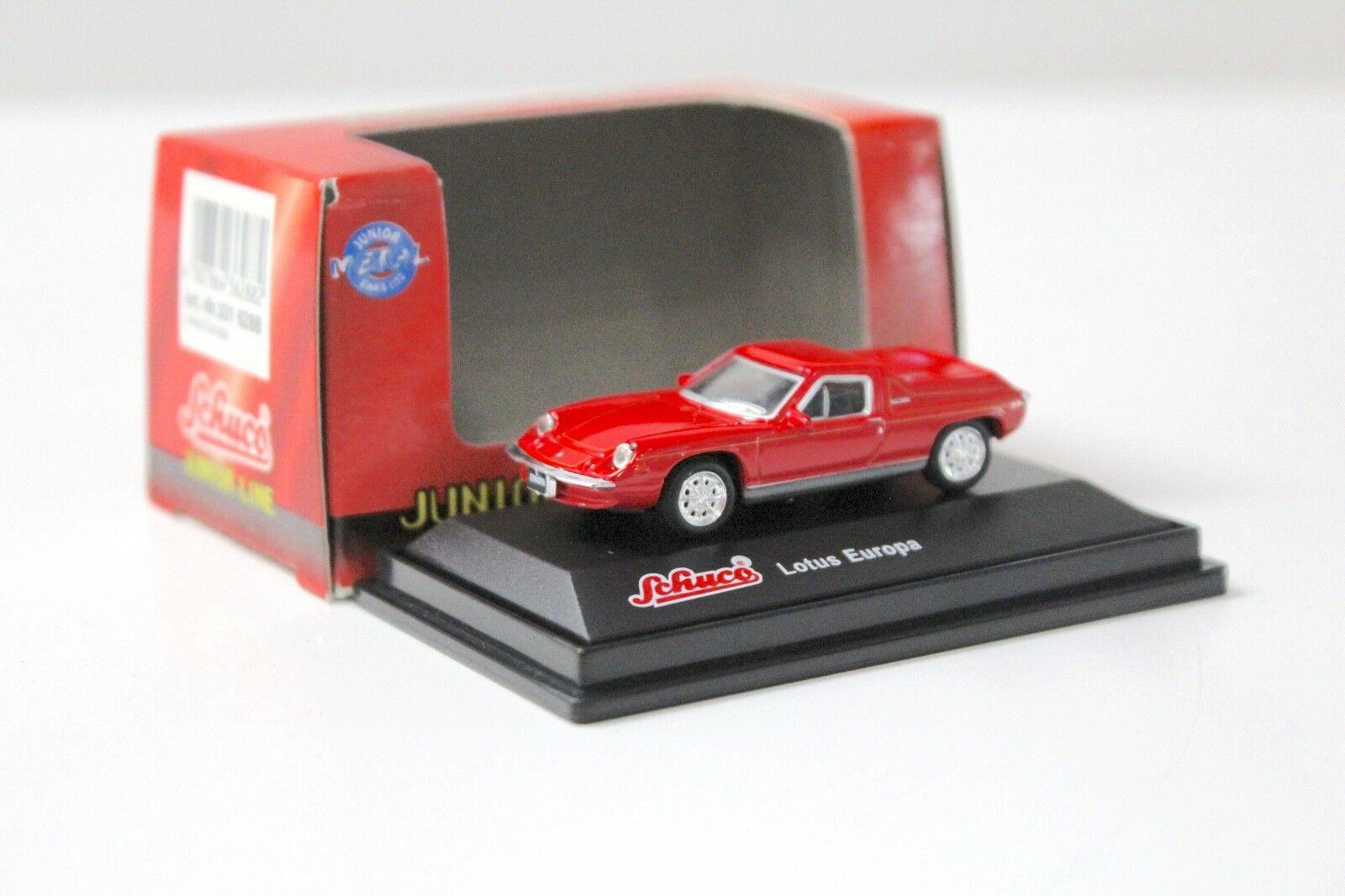 ID 32482 orig.jpg 1:72 Schuco Lotus Europa red