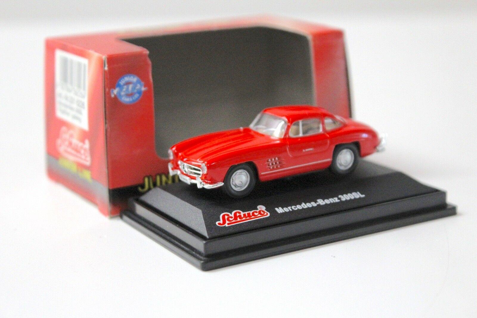 ID 33010 orig.jpg 1:72 Schuco Mercedes Benz 300SL red