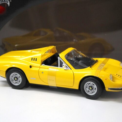 1:18 Hot Wheels Ferrari Dino 246 GTS yellow