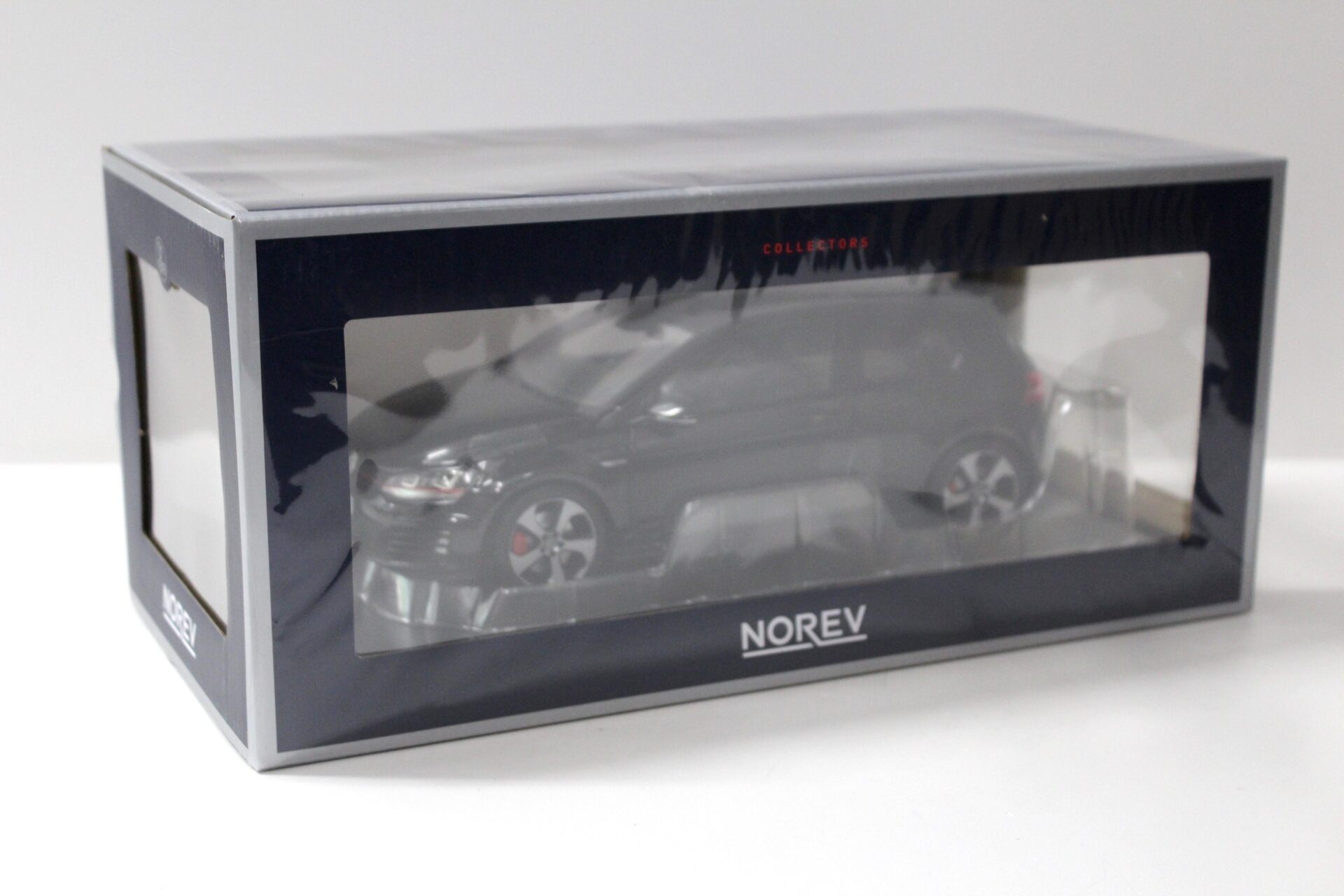 1:18 Norev VW Golf VII 7 GTI black 3-Türer 2013