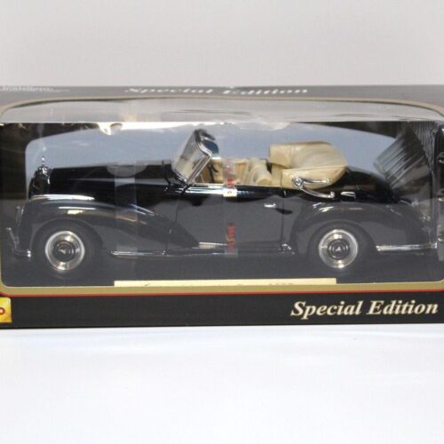 1:18 Maisto Mercedes 300S 1955 Cabriolet black - Image 4