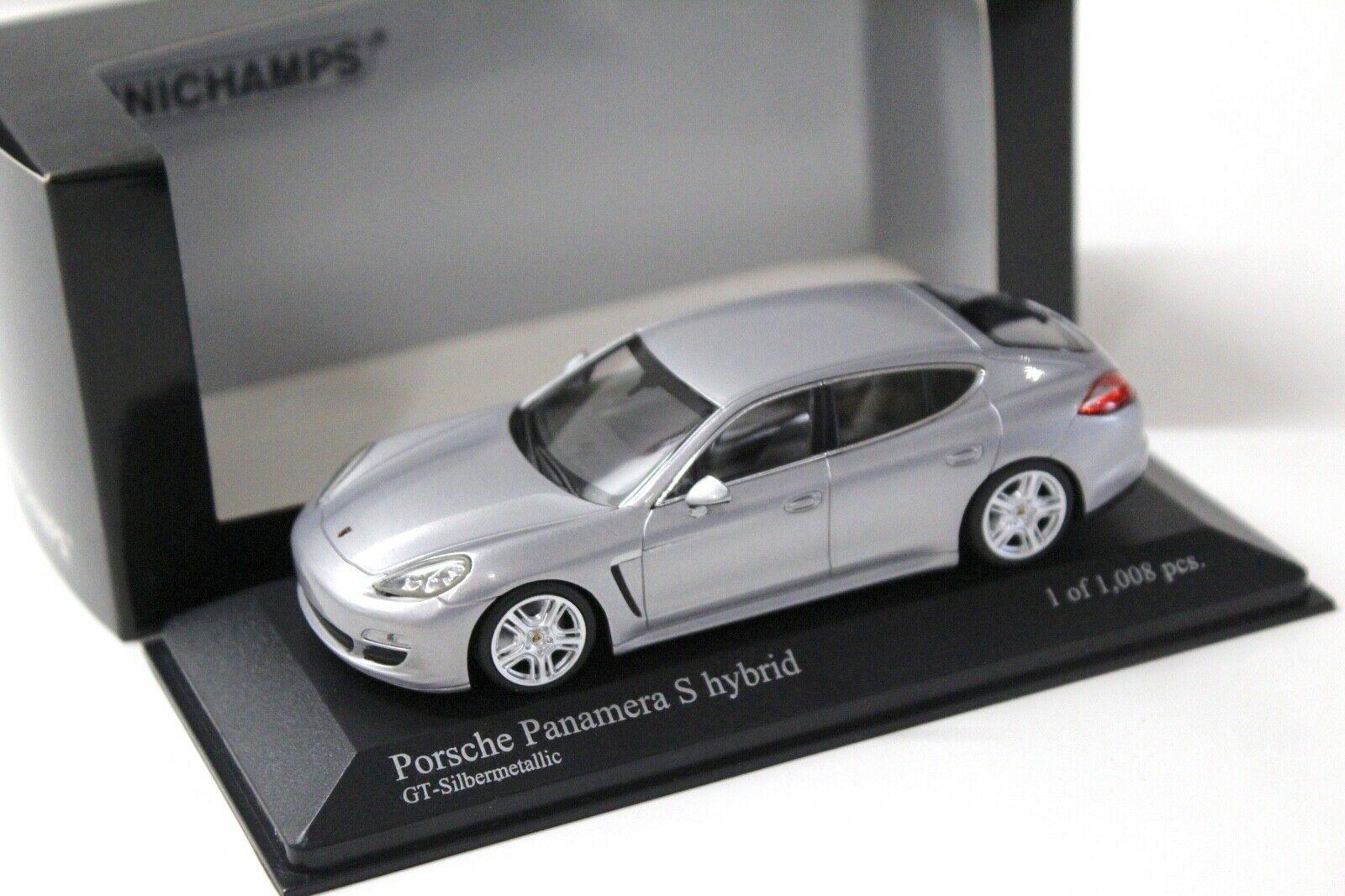 ID 36201 orig.jpg 1:43 Minichamps Porsche Panamera S Hybrid silver